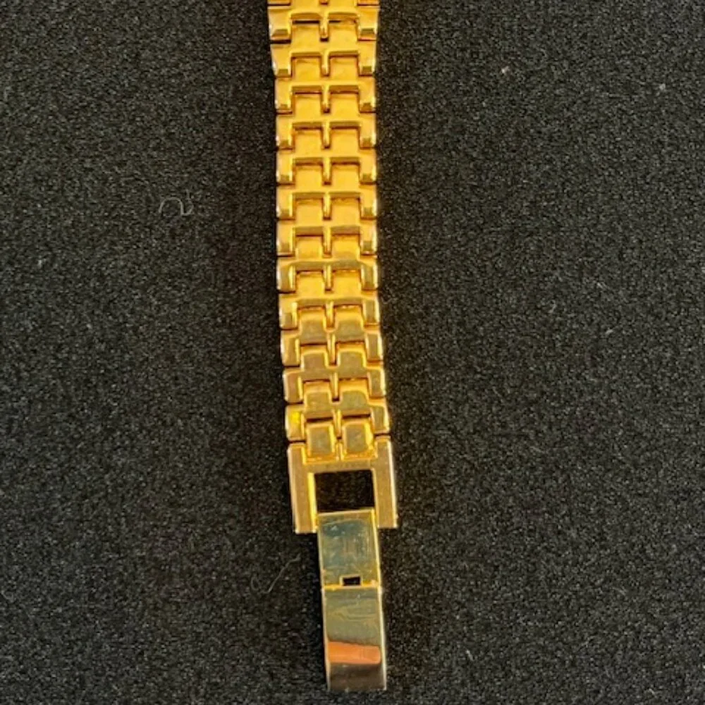 VINTAGE ACUET | Gold-tone bracelet watch-NEW Battery
